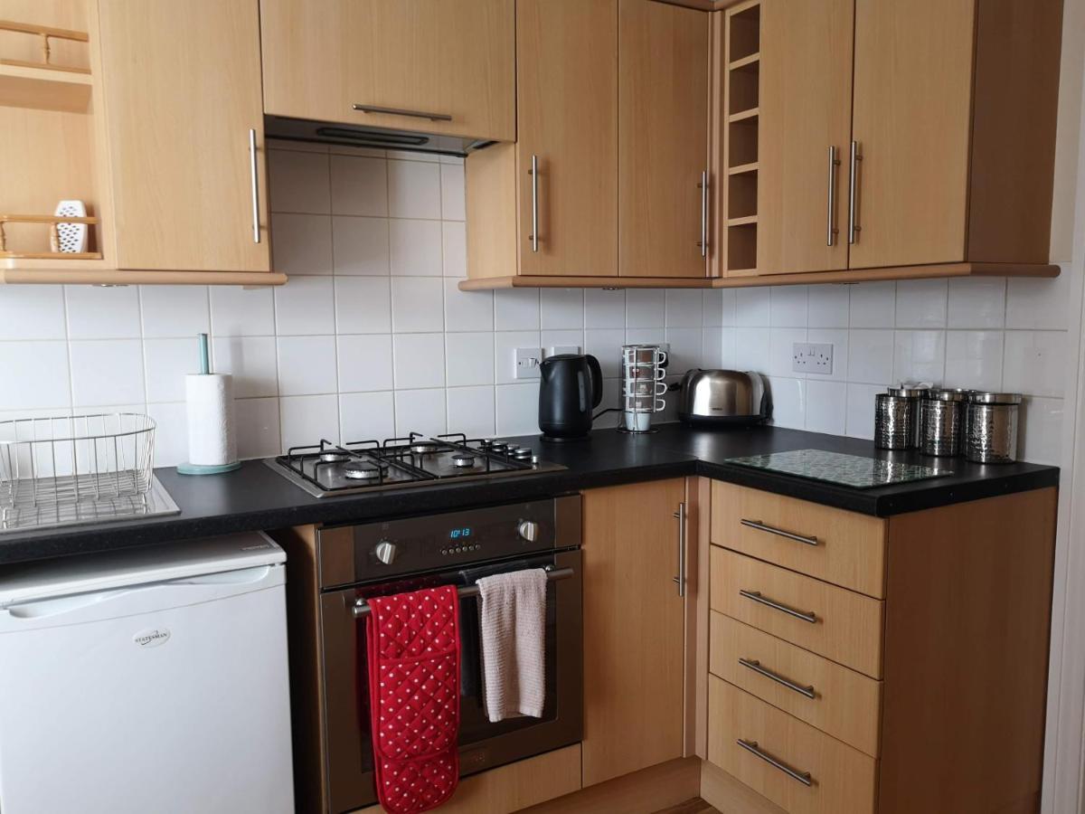 Coastal Escape Deal - 2 Bedroom House -Short Lets & Serviced Accommodation 外观 照片